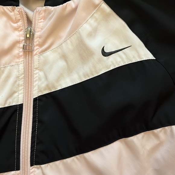 Nike windbreaker suit size L - Picture 9 of 10